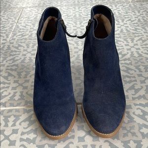 Susina leather ankle booties. New without tags.